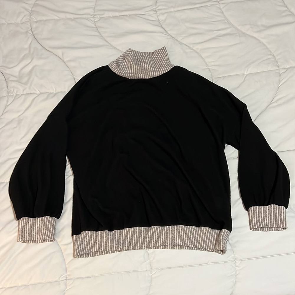 Ces Femme sweater